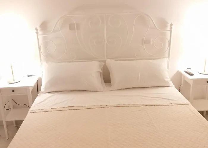 Quartieri Spagnoli Rooms Napoli